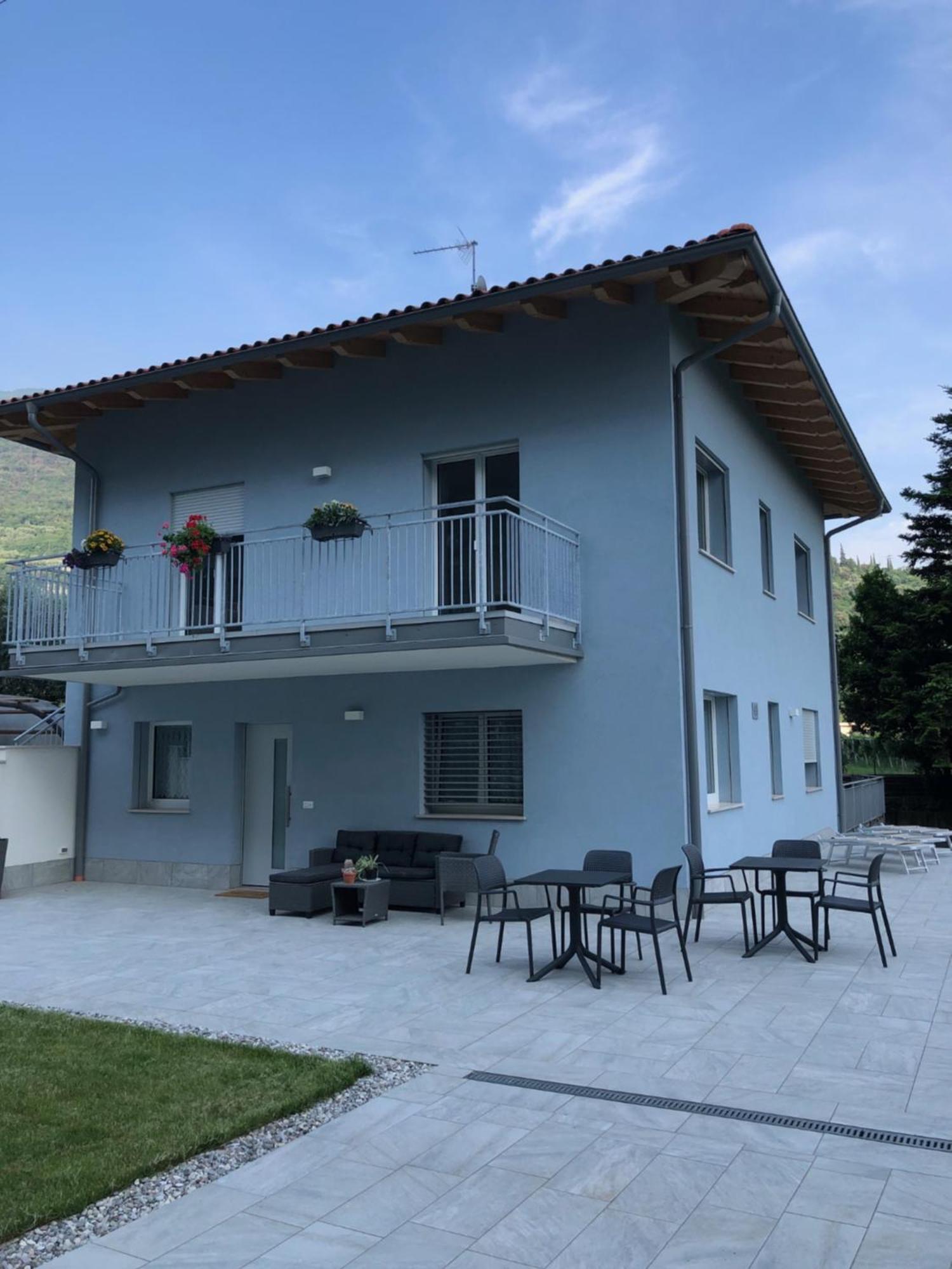 Lotus Garda Bed & Breakfast Riva del Garda Ngoại thất bức ảnh