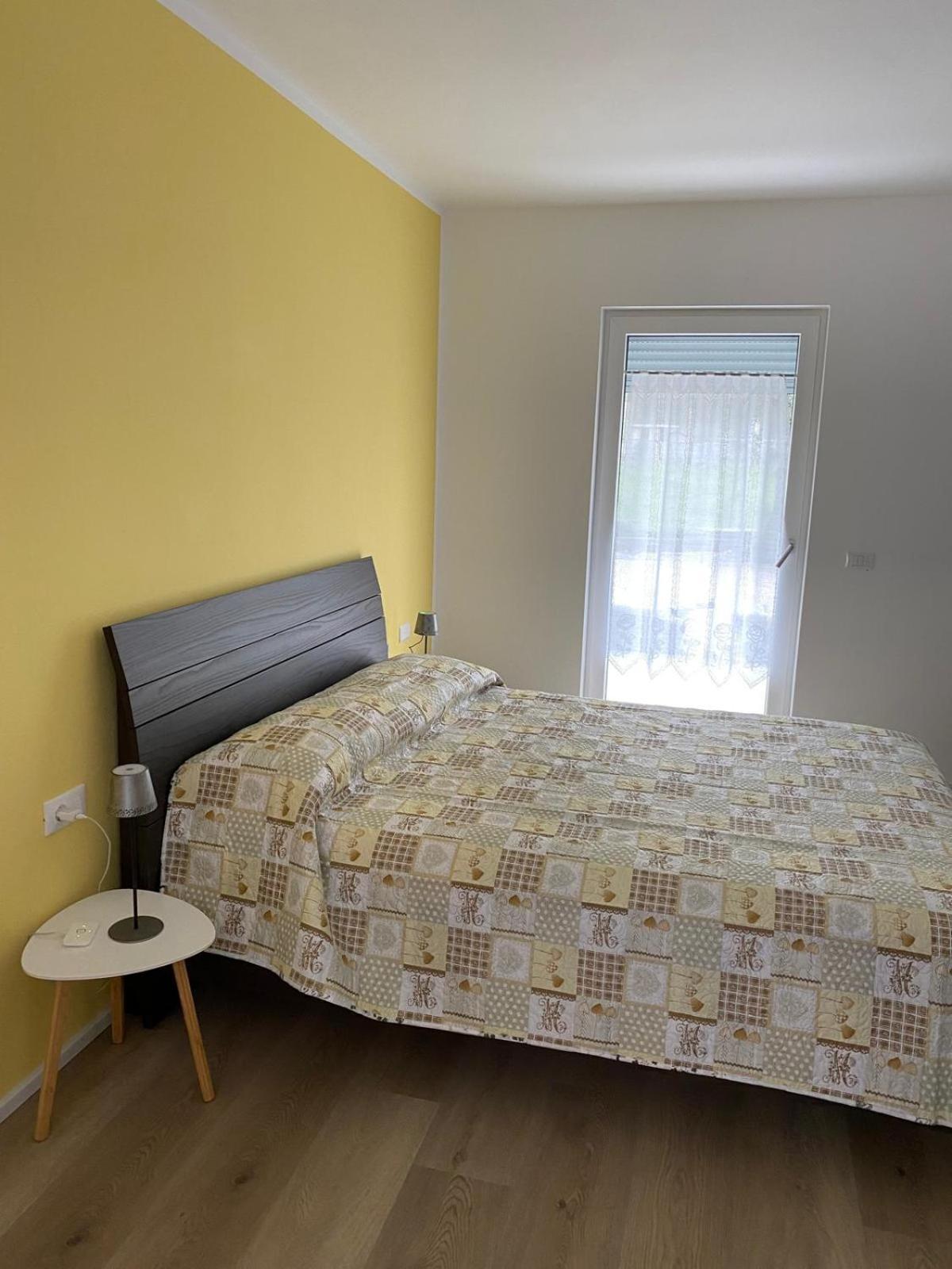 Lotus Garda Bed & Breakfast Riva del Garda Ngoại thất bức ảnh